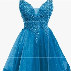 Homecoming/Prom/Party Dress.  Size 8, Color-Blue.  Stunning!